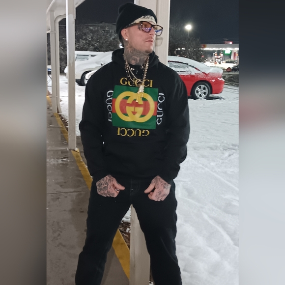 Meet your Posher, Russell - Picture 11 of 12